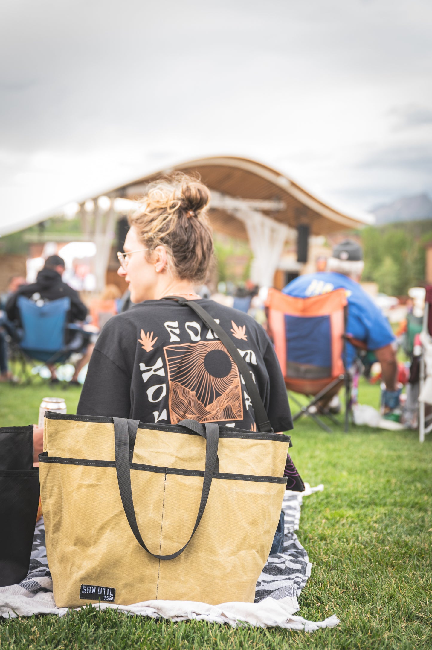 Fancy Mountain Tote 20L - Stocked
