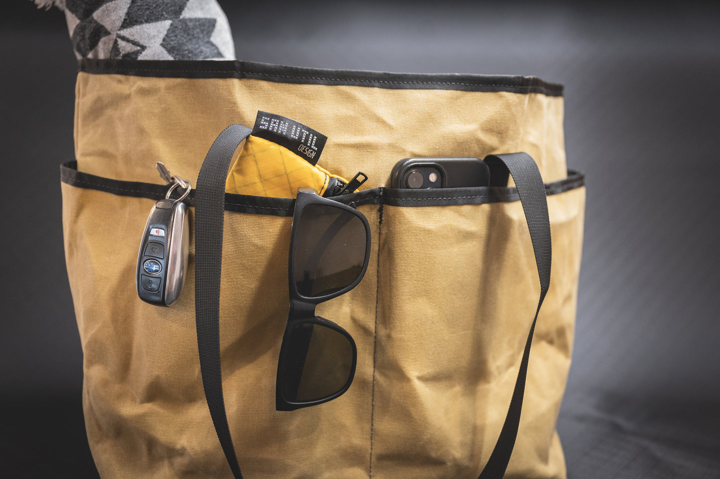Fancy Mountain Tote 20L - Stocked